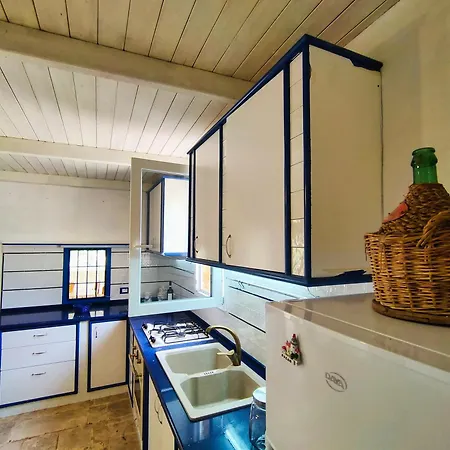 Holiday home Il Carrubo Di Casa Camilla Journey *